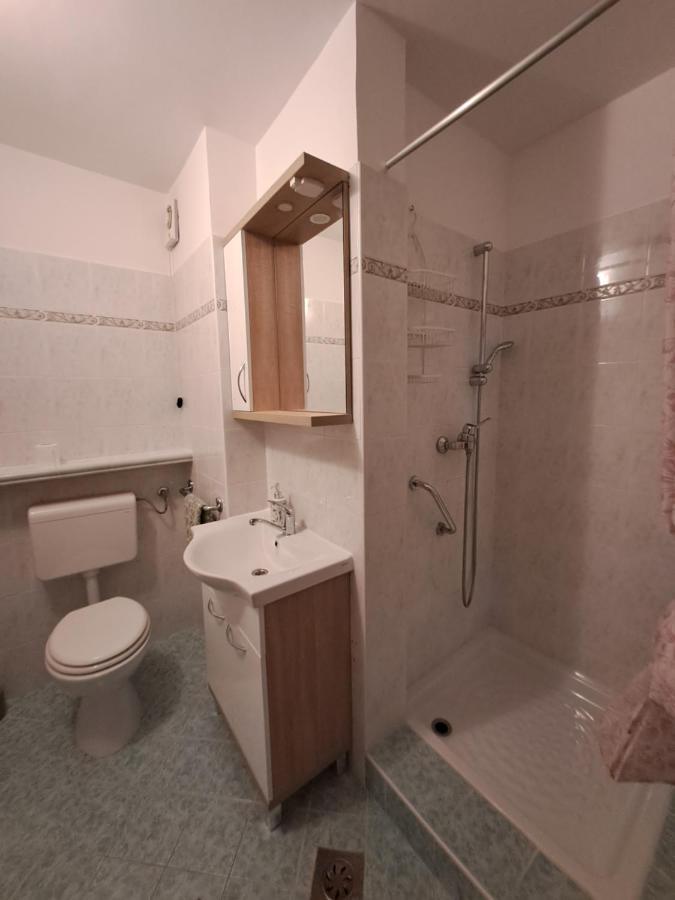 T&R Apartment Порторож Екстериор снимка