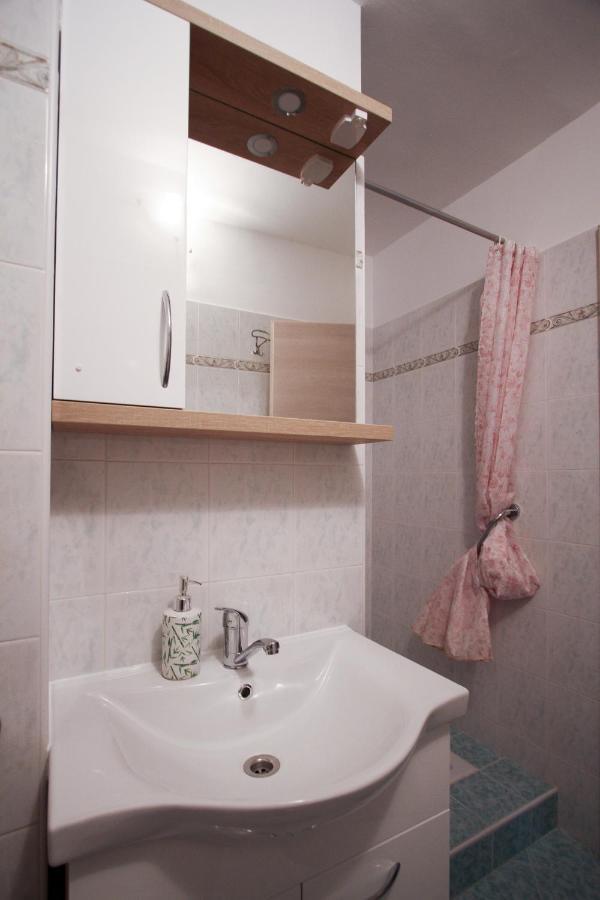 T&R Apartment Порторож Екстериор снимка
