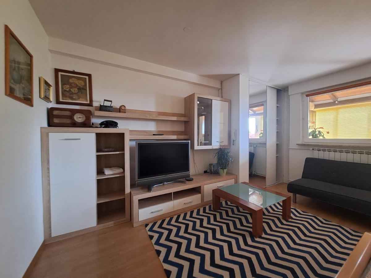 T&R Apartment Порторож Екстериор снимка